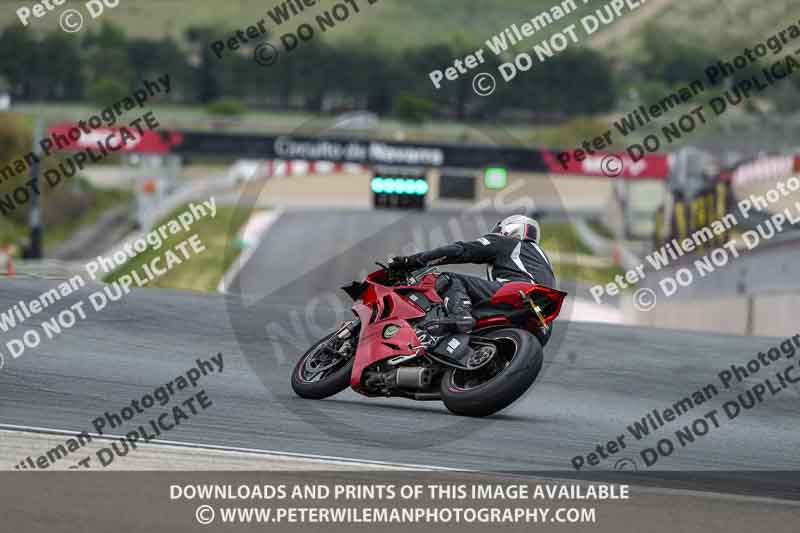 cadwell no limits trackday;cadwell park;cadwell park photographs;cadwell trackday photographs;enduro digital images;event digital images;eventdigitalimages;navarra;no limits trackdays;peter wileman photography;racing digital images;trackday digital images;trackday photos